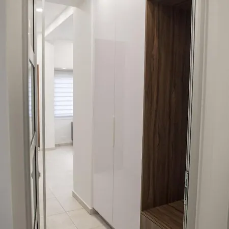 Apartment Glam Skin Nicosia