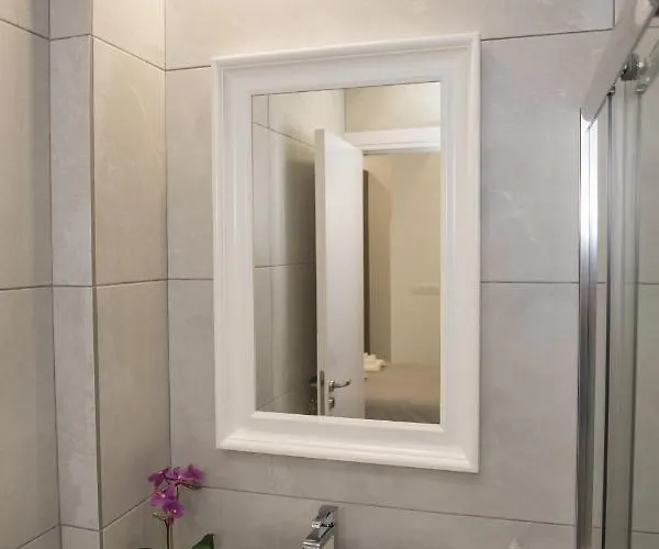 Glam Skin Apartment Nikosia